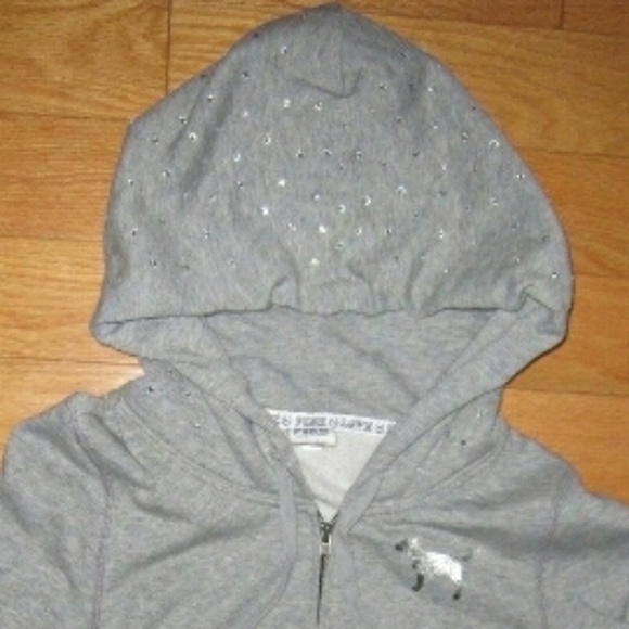 ISO Victoria's Secret PINK sweater sweatshirt top - Picture 7 of 7